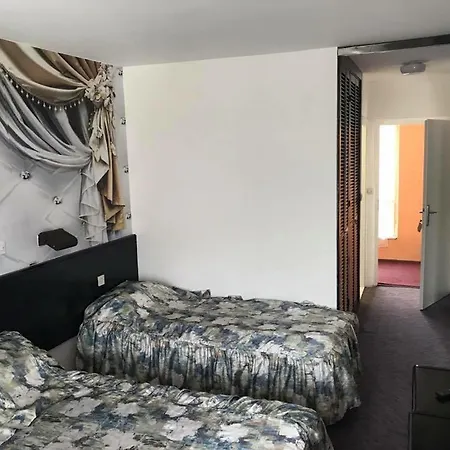 Bosna Hotel *